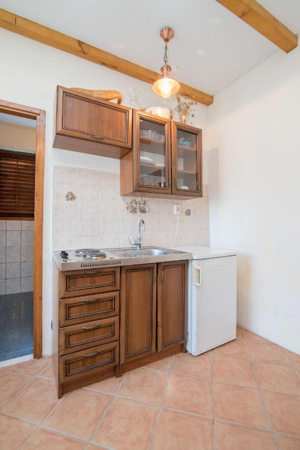 Apartments Luka Uble Ngoại thất bức ảnh