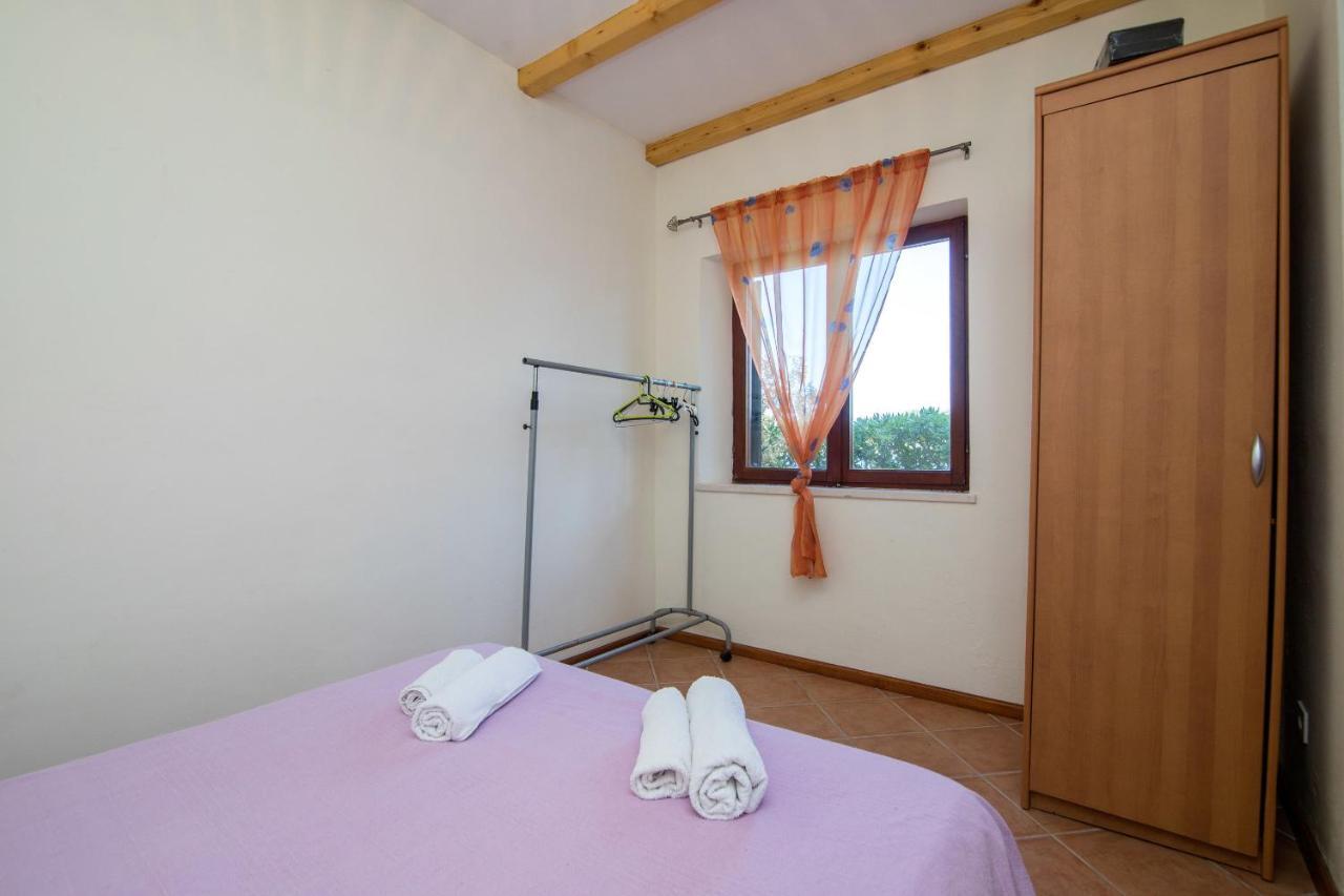 Apartments Luka Uble Ngoại thất bức ảnh